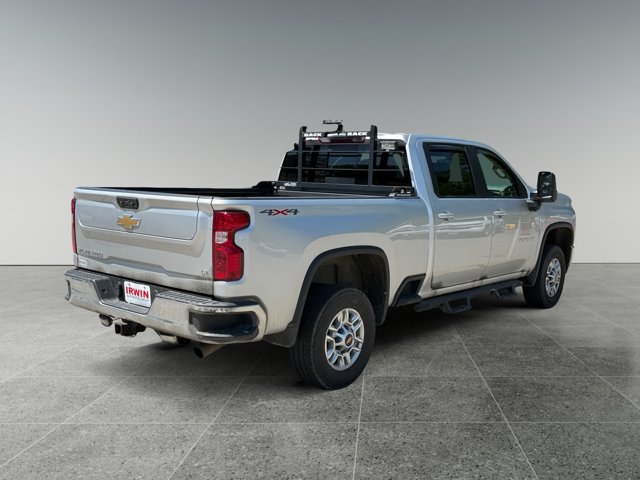 Used 2023 Chevrolet Silverado 2500 LT w/ Convenience Package AWD/4WD image 5