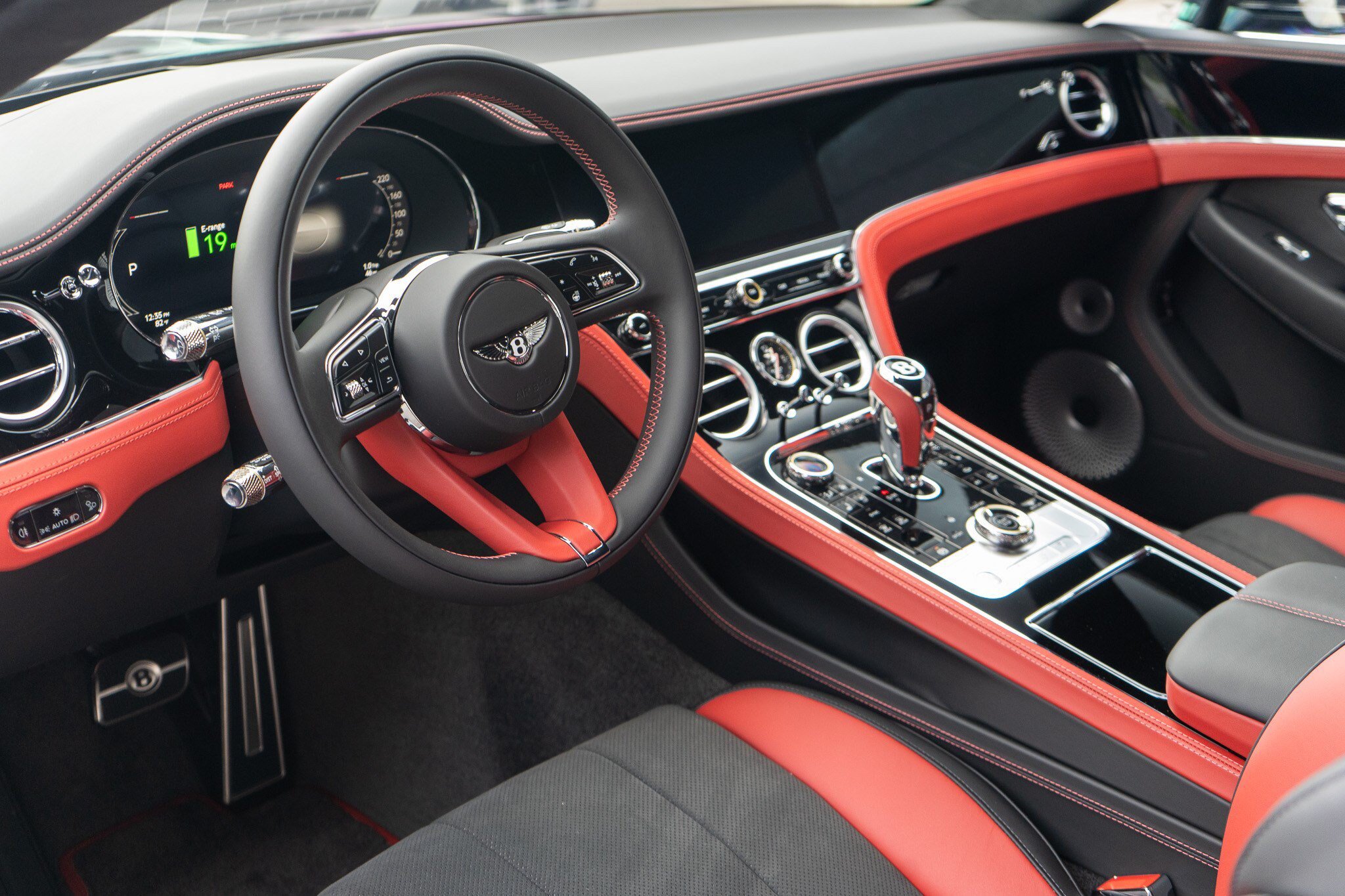 New 2026 Bentley Continental GT AWD/4WD image 13