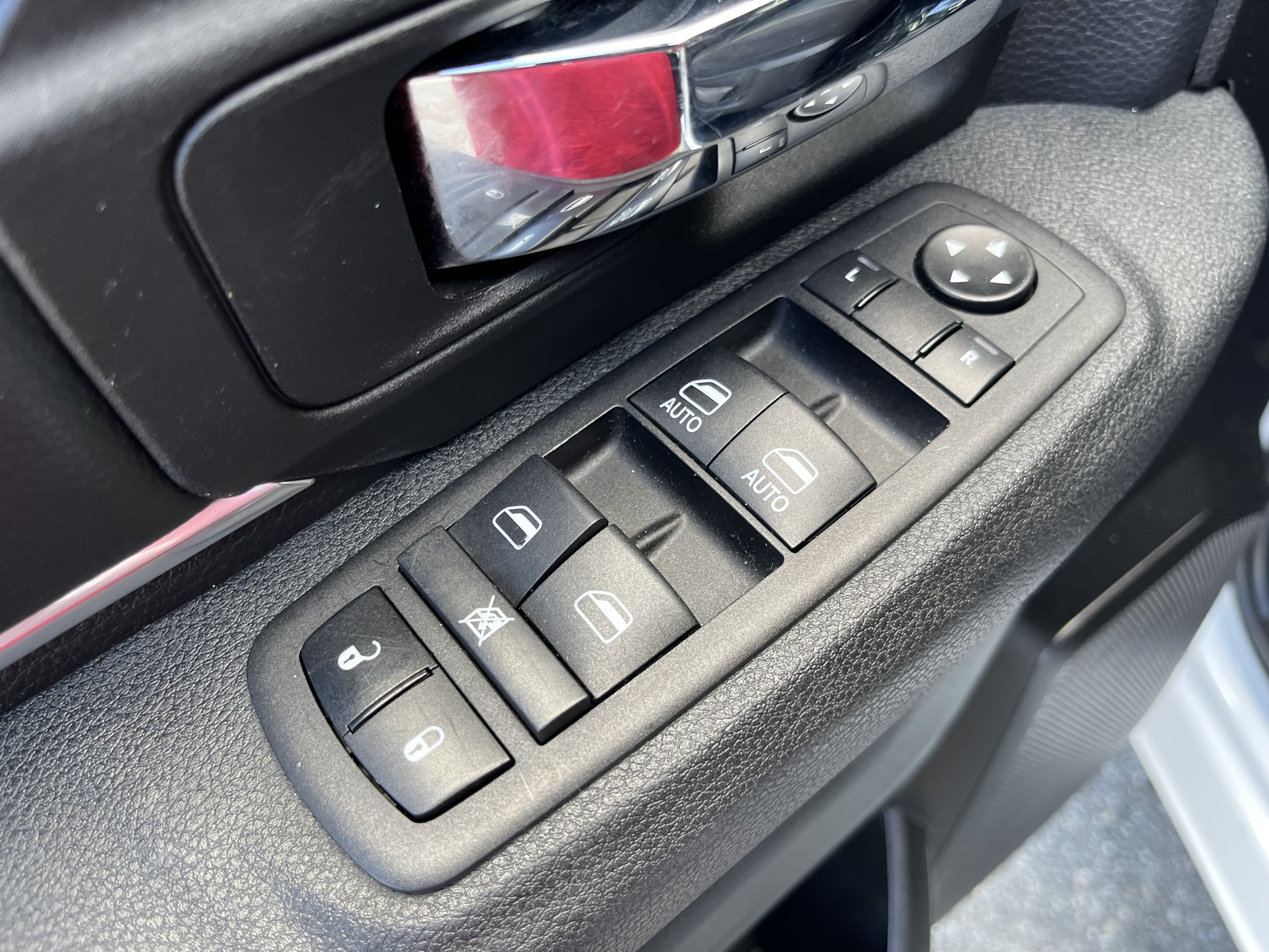 Used 2024 RAM 1500 Classic Warlock RWD image 14