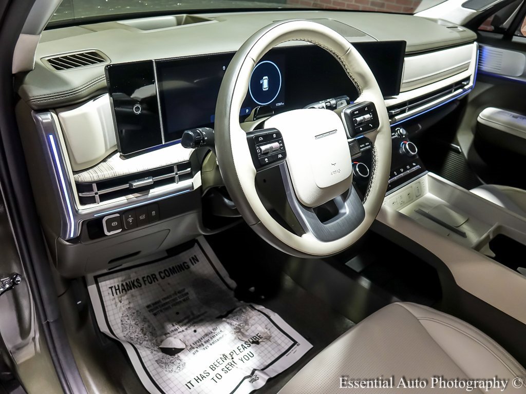 Used 2025 Hyundai Santa Fe Calligraphy image 15