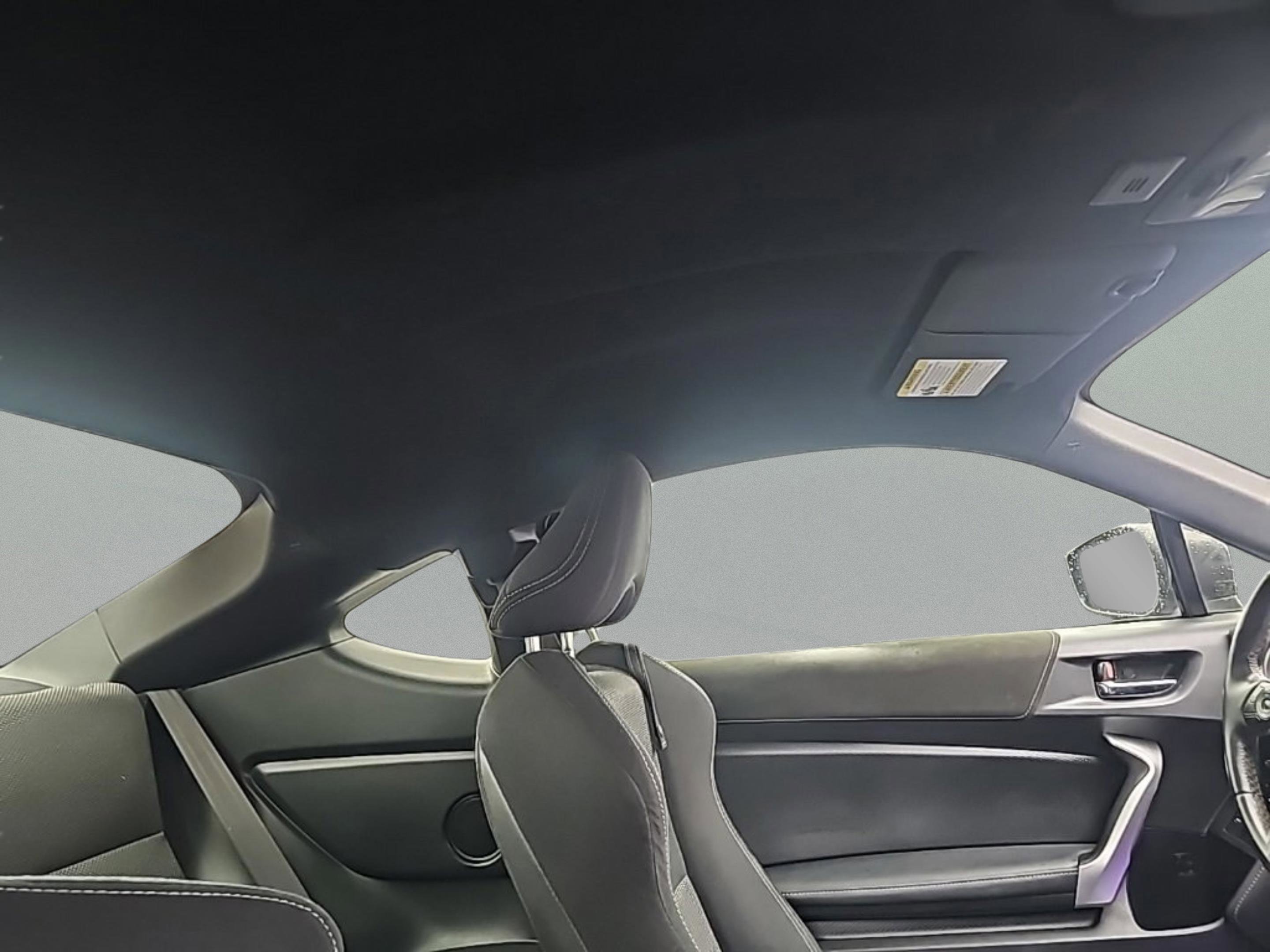 Used 2020 Toyota 86 image 31