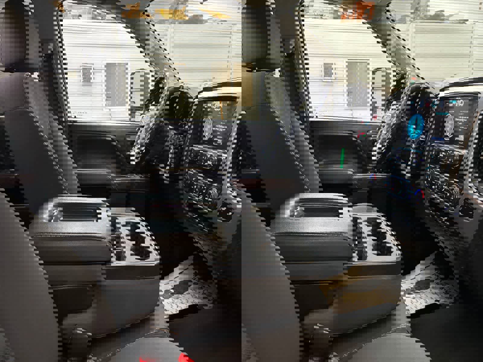 Used 2018 GMC Sierra 2500 SLE w/ HD SLE Preferred Plus Package image 27