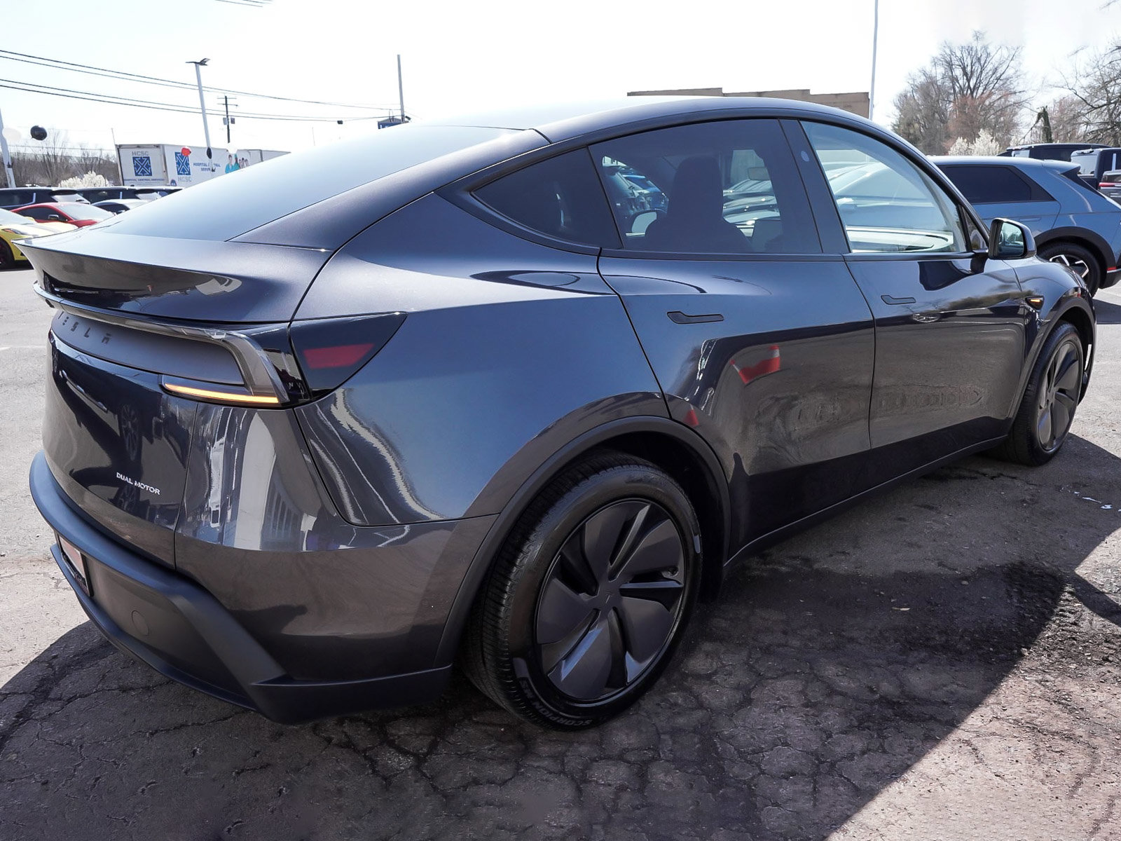 Used 2026 Tesla Model Y Long Range image 6