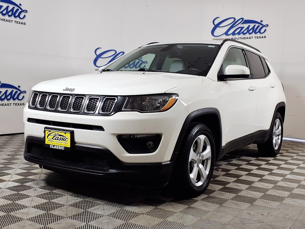 Used 2018 Jeep Compass Latitude w/ Popular Equipment Group FWD image 5