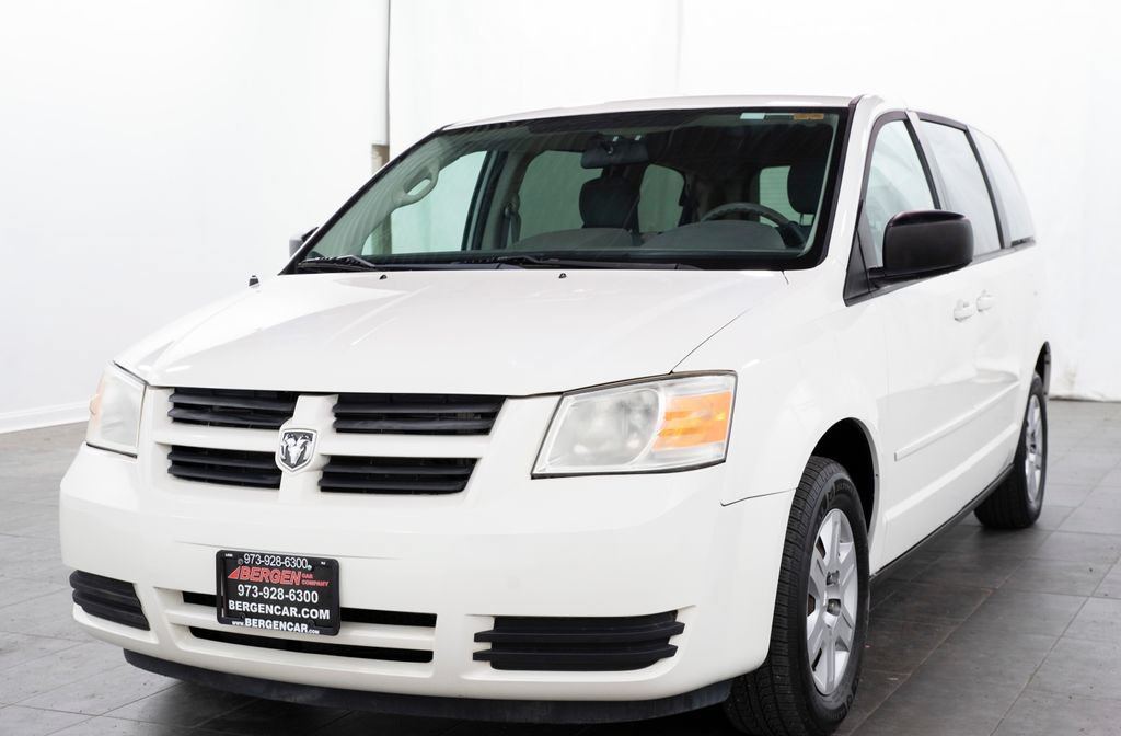 Used 2010 Dodge Grand Caravan SE w/ Climate Group FWD image 4