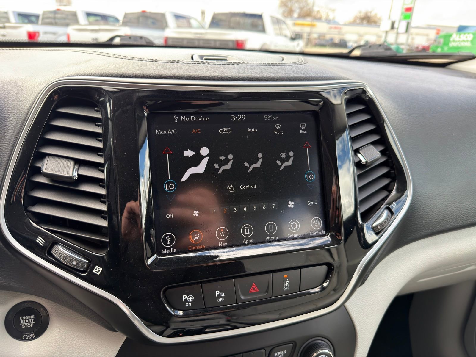 Used 2020 Jeep Cherokee Limited w/ Technology Group image 26