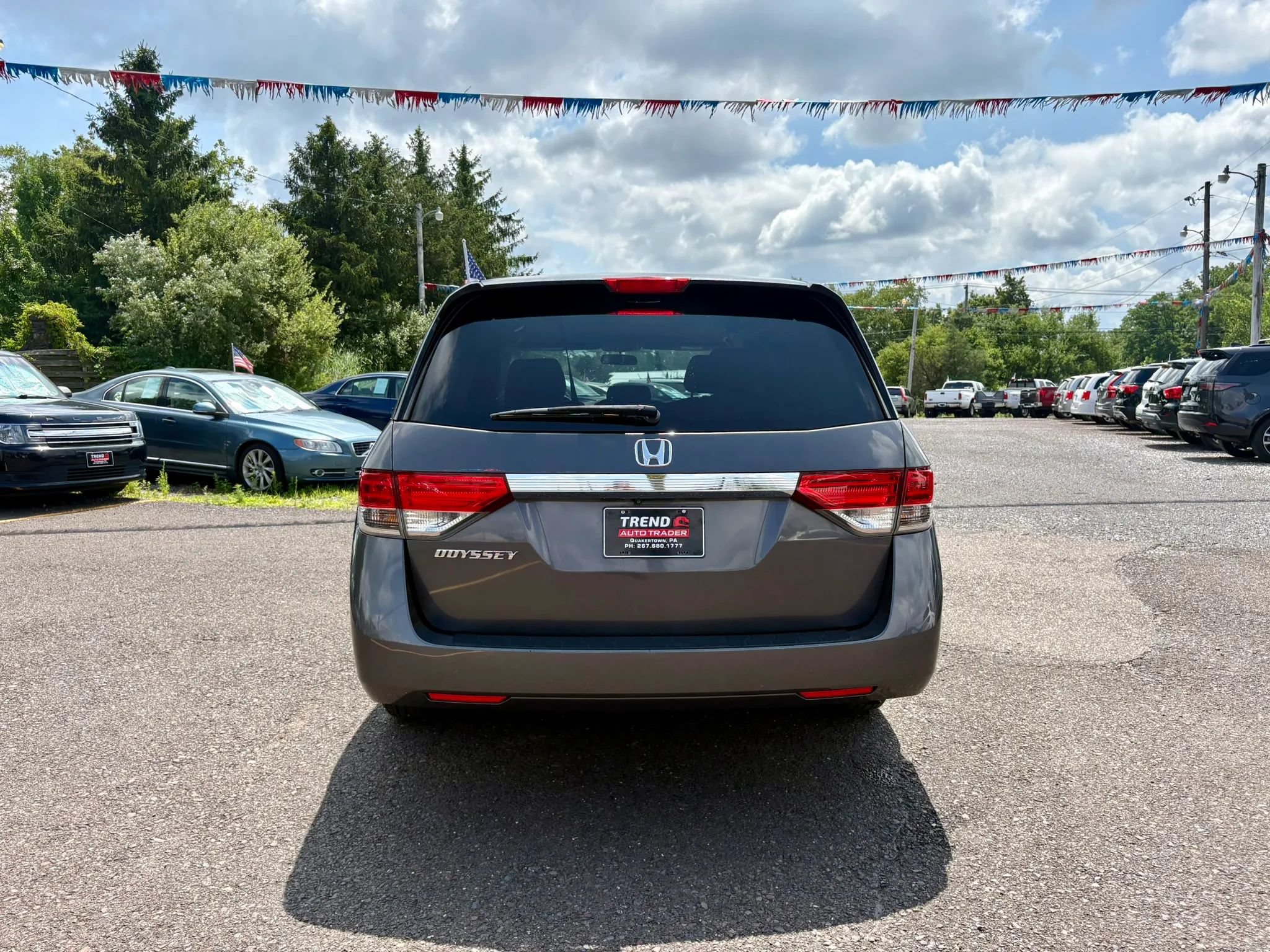Used 2015 Honda Odyssey EX image 4