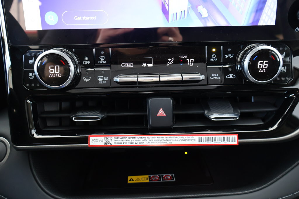 New 2026 Toyota Highlander Limited AWD/4WD image 38