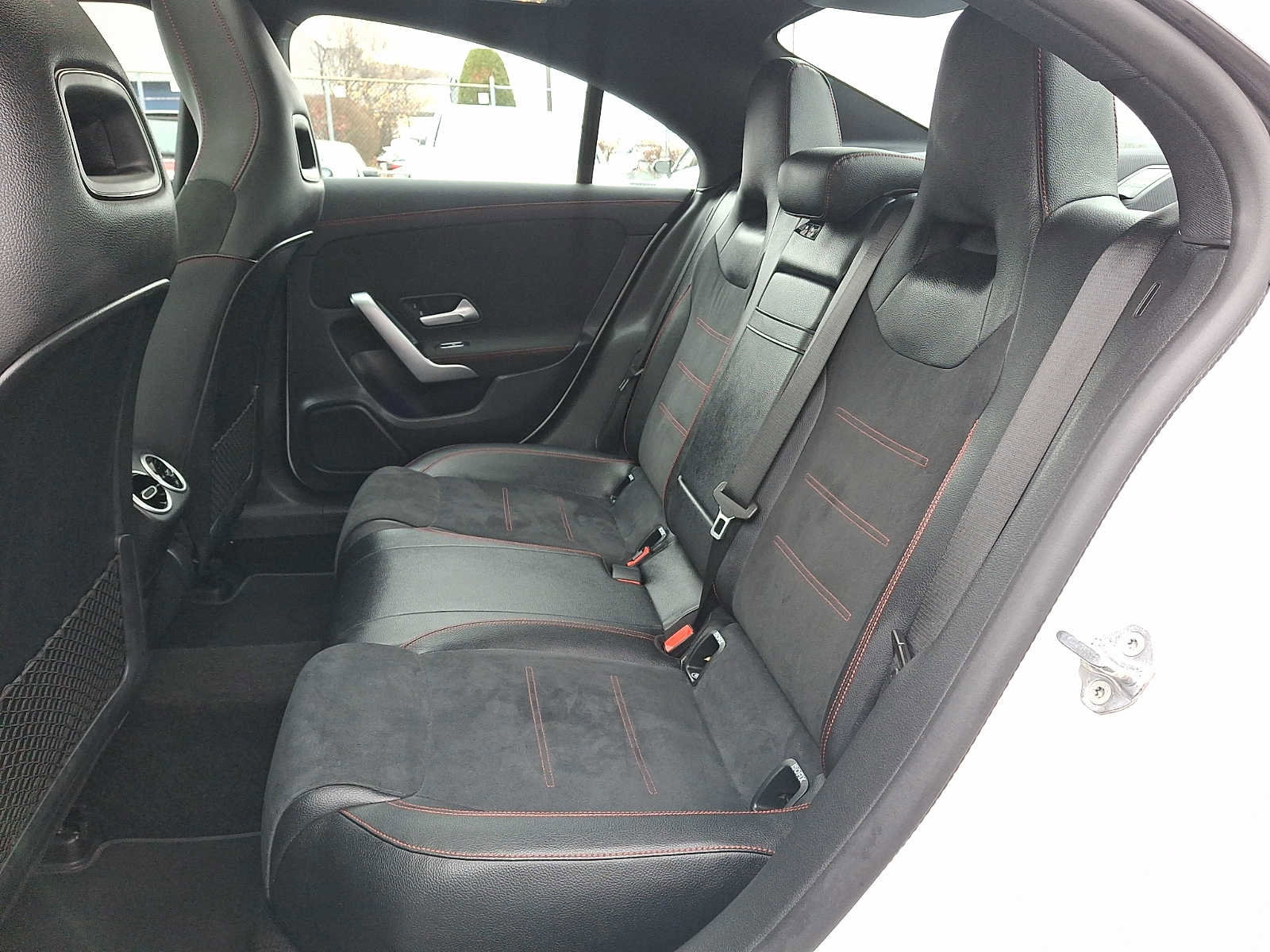 Used 2023 Mercedes-Benz CLA 250 4MATIC image 8