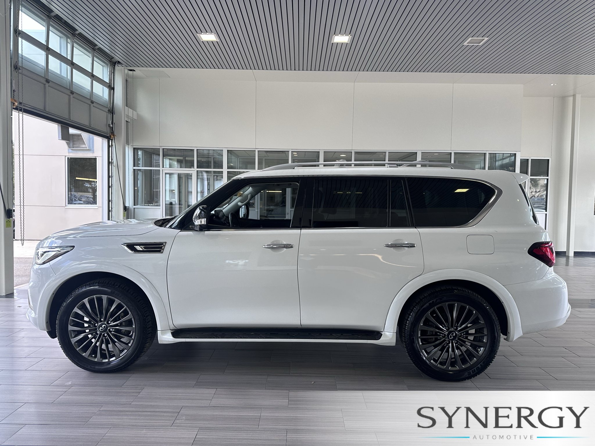 Certified 2023 INFINITI QX80 Premium Select w/ Cargo Package RWD image 14