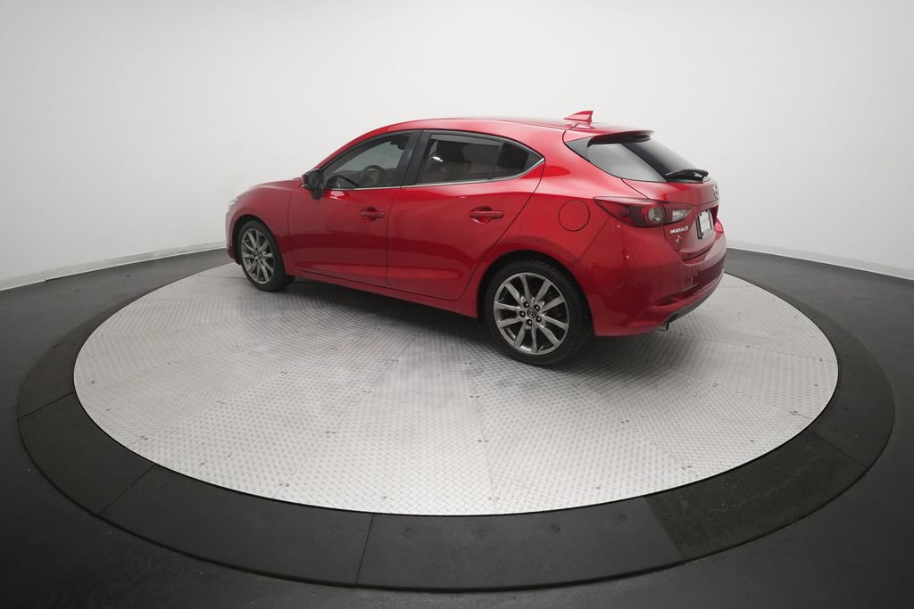 Used 2018 MAZDA MAZDA3 Grand Touring w/ Premium Equipment Package image 31