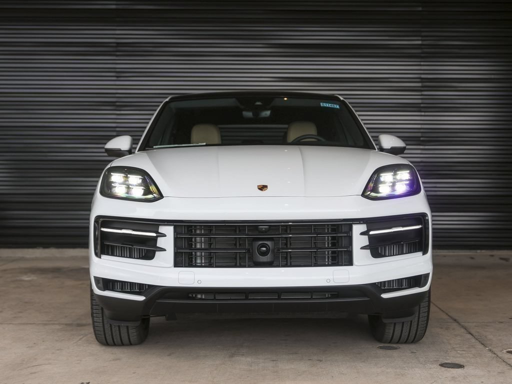 Certified 2026 Porsche Cayenne Coupe AWD/4WD image 10