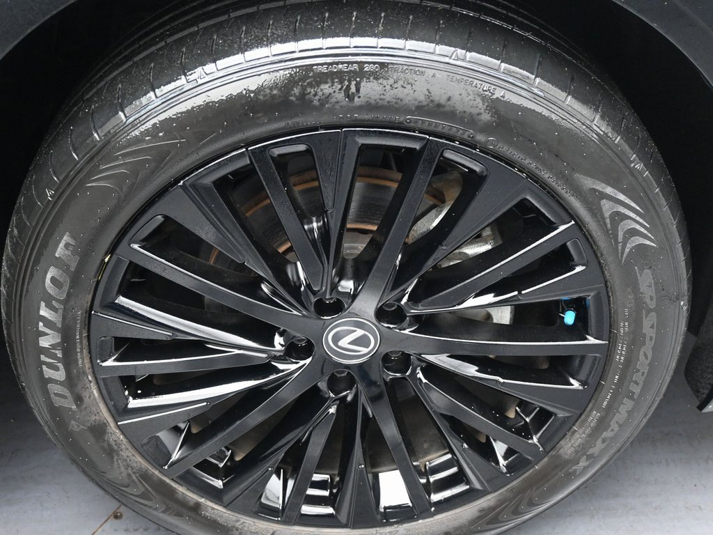 Used 2023 Lexus RZ 450e Premium w/ Accessory Package (2T) image 36