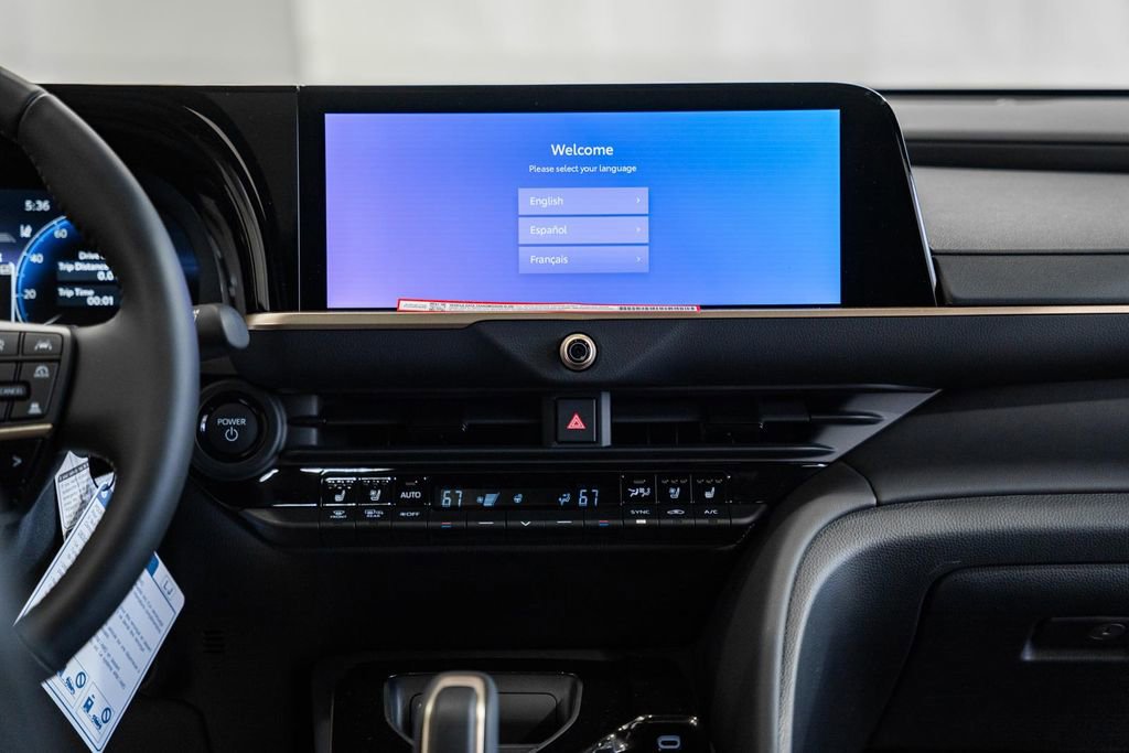 New 2025 Toyota Crown Signia image 22