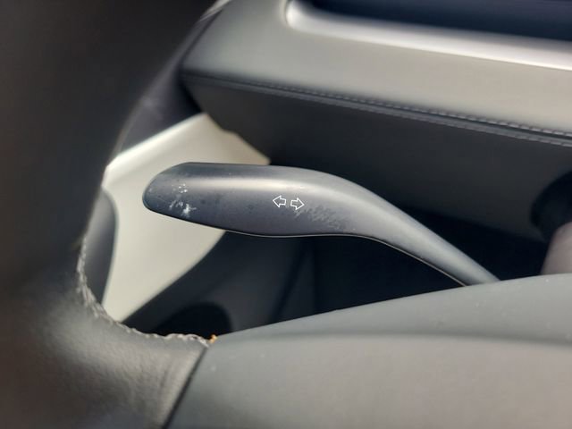 Used 2026 Tesla Model Y 2WD image 26