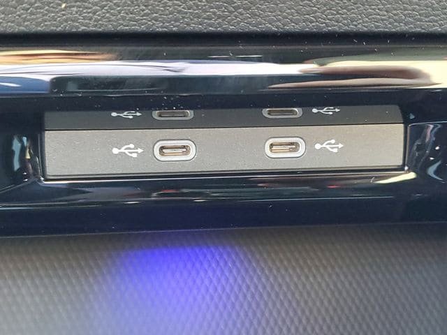 New 2026 Volkswagen GTI SE FWD image 25