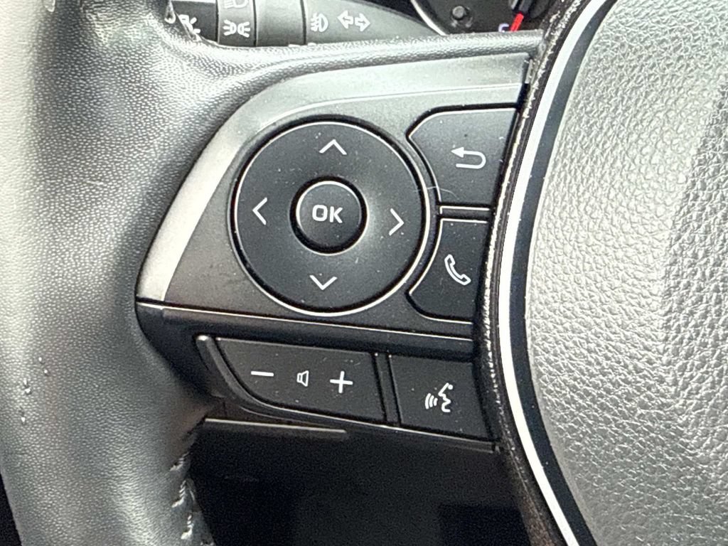 Used 2019 Toyota RAV4 XLE Premium w/ Cold Weather Package AWD/4WD image 22