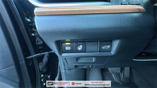 Used 2024 Toyota Grand Highlander Limited image 21