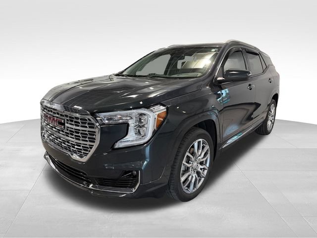 Used 2022 GMC Terrain Denali