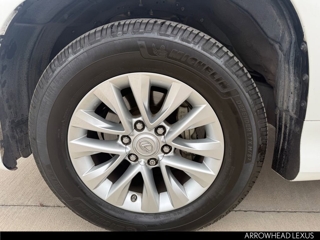 Used 2022 Lexus GX 460 Premium w/ Premium Package image 11