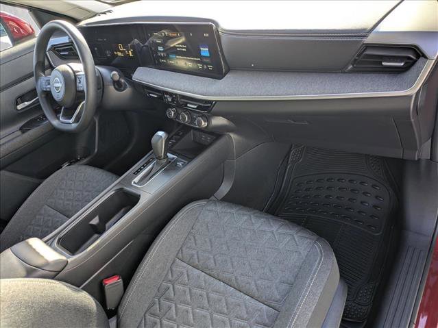 Used 2025 Nissan Kicks SV image 20