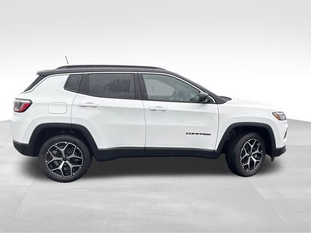 New 2026 Jeep Compass Limited image 8
