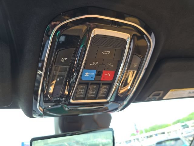 Used 2021 Jeep Grand Cherokee L Summit AWD/4WD image 37