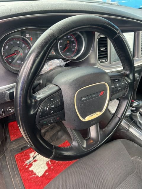 Used 2017 Dodge Charger SE RWD image 13