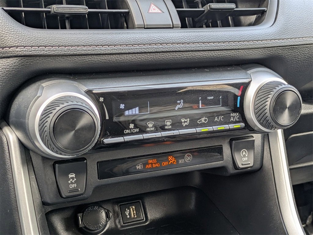 Used 2024 Toyota RAV4 LE image 17