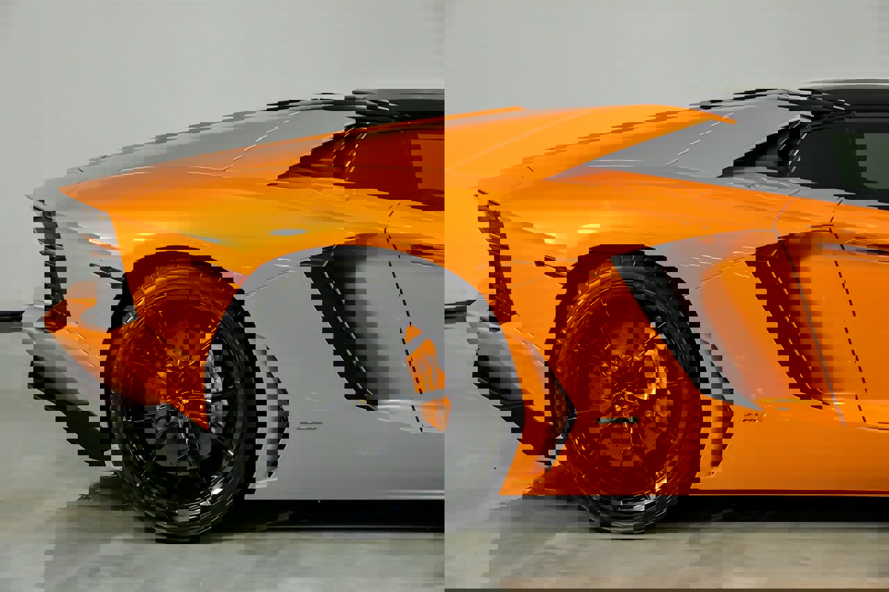 Used 2016 Lamborghini Aventador LP 700-4 image 12