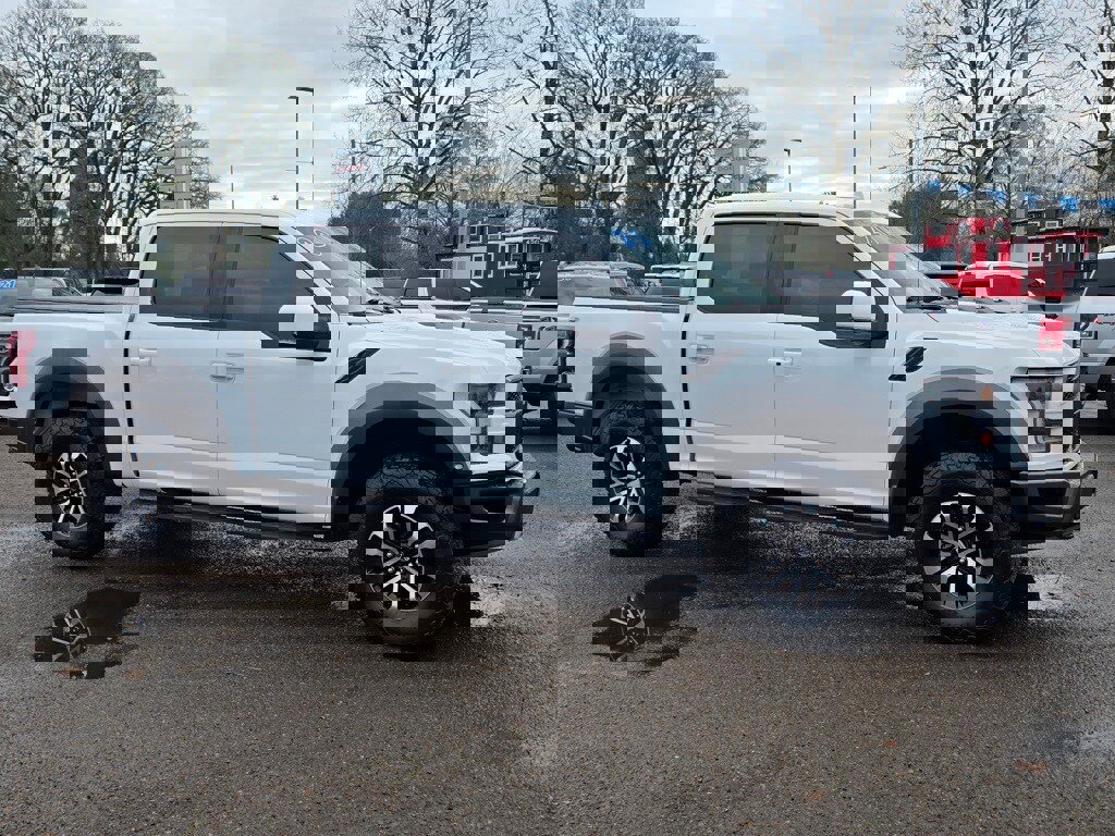 Used 2020 Ford F150 Raptor w/ Equipment Group 802A Luxury image 3