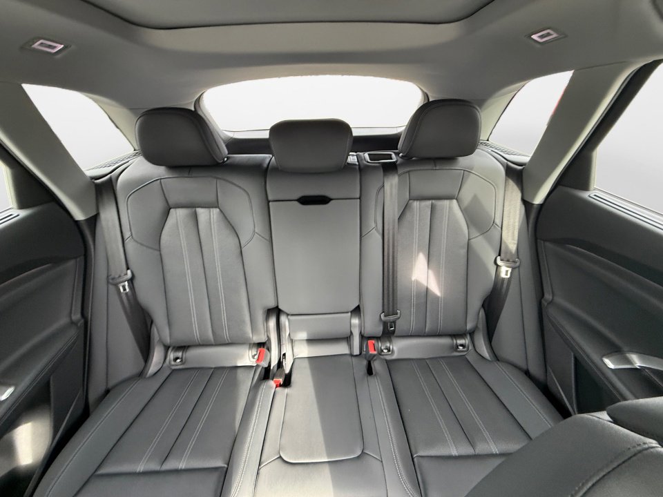 New 2025 Audi Q5 Premium Plus image 12