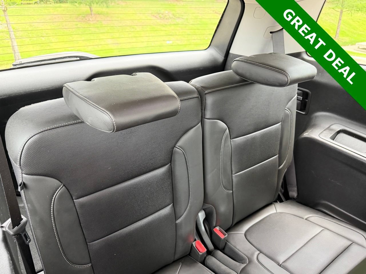 Used 2023 GMC Acadia SLT w/ Elevation Edition FWD image 37