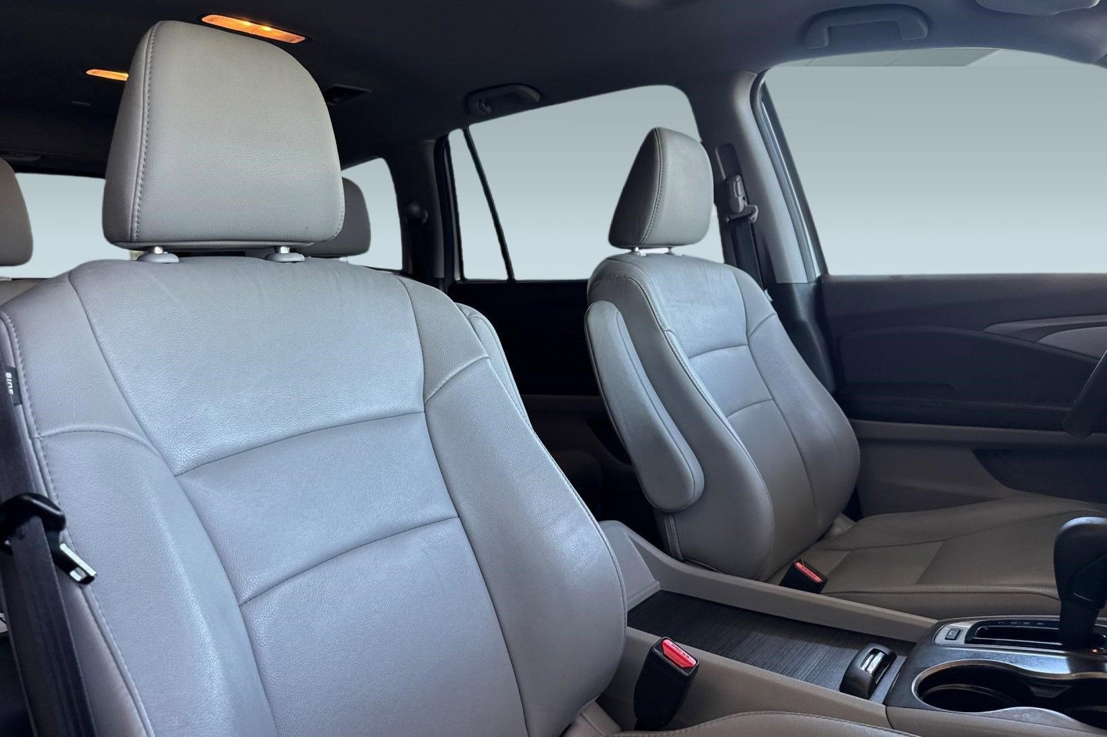 Used 2017 Honda Pilot EX-L image 31