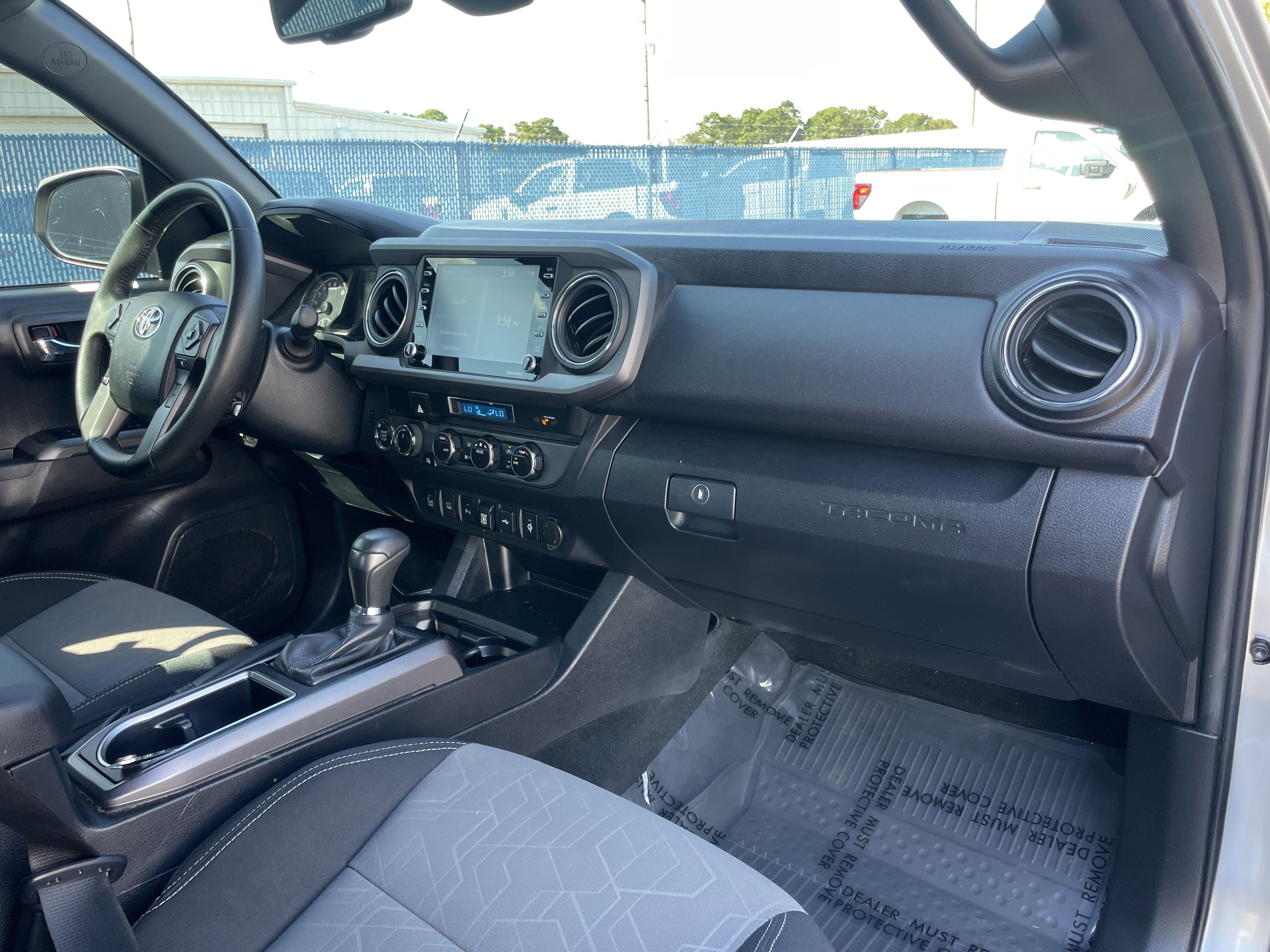 Used 2023 Toyota Tacoma TRD Off-Road w/ Technology Package image 16