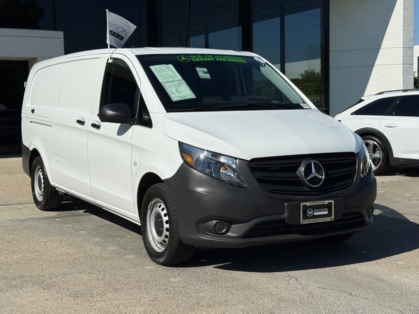 Used 2023 Mercedes-Benz Metris image 8