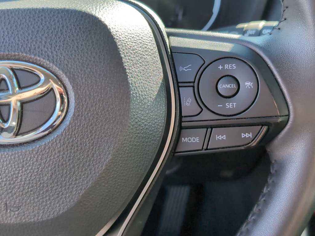 Used 2024 Toyota RAV4 Adventure image 16