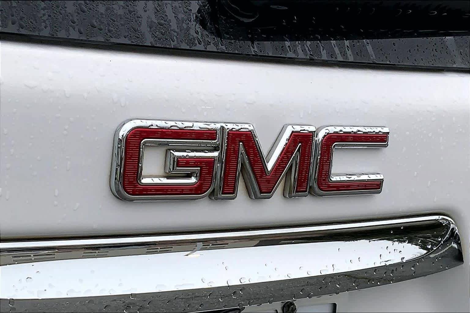Used 2020 GMC Terrain SLT FWD image 10