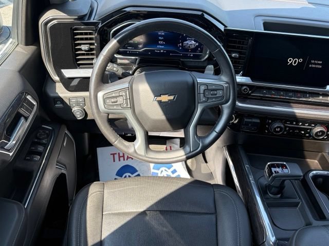 Used 2023 Chevrolet Silverado 1500 LTZ w/ LTZ Premium Package AWD/4WD image 34