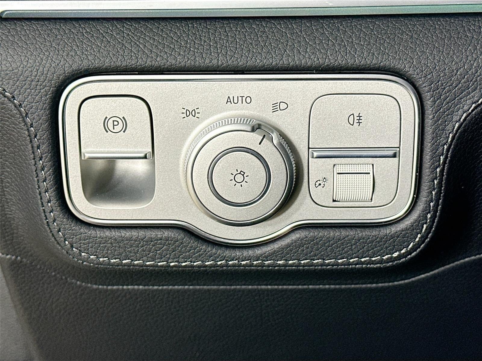 Used 2026 Mercedes-Benz GLE 450 4MATIC image 10