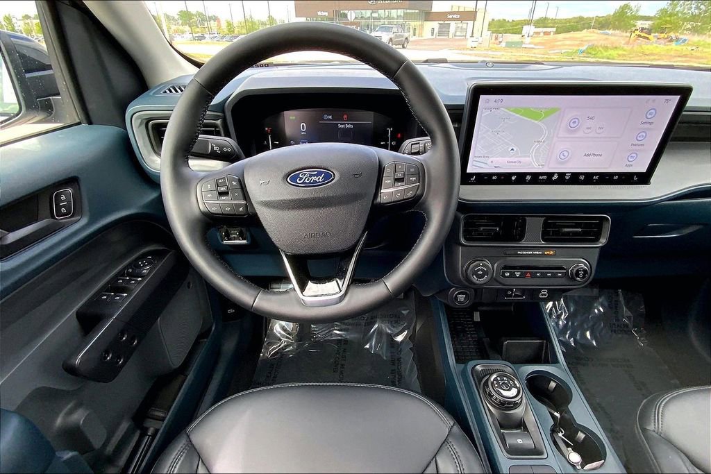Used 2025 Ford Maverick Lariat w/ Black Appearance Package AWD/4WD image 5