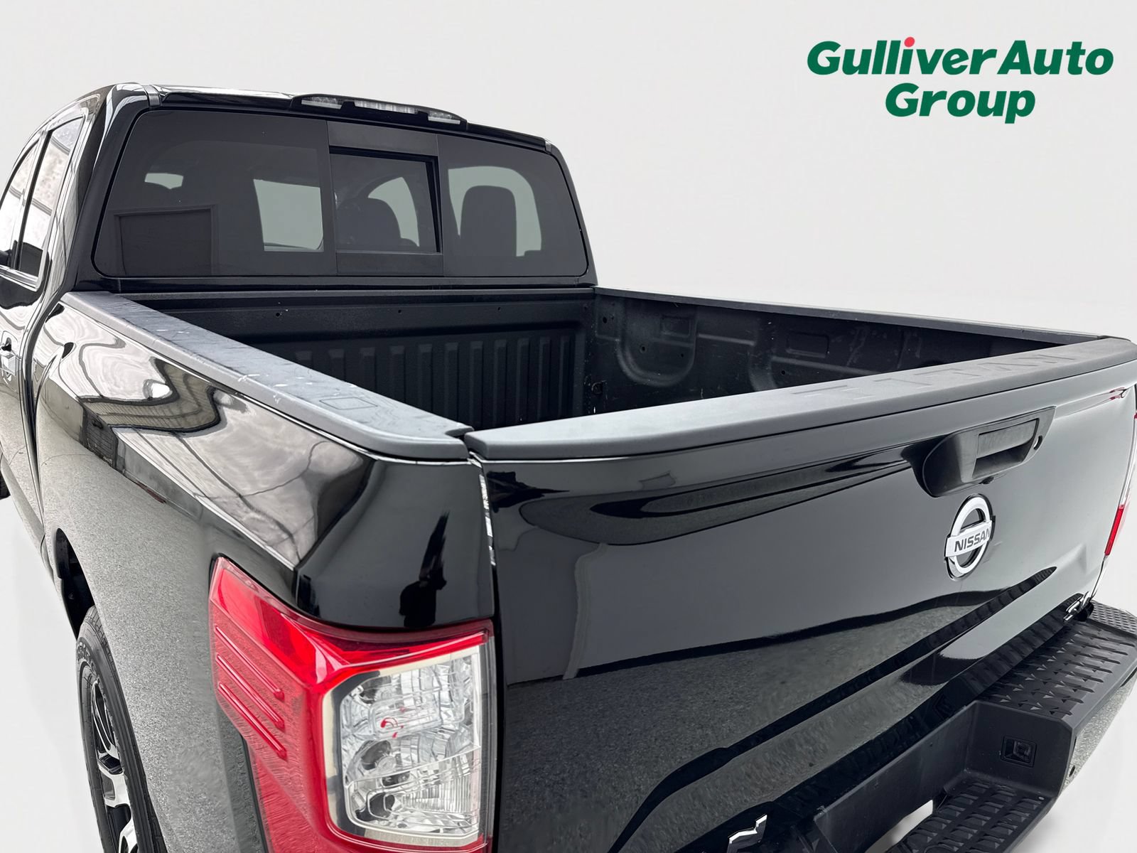 Used 2021 Nissan Titan SV w/ SV Convenience Package RWD image 47