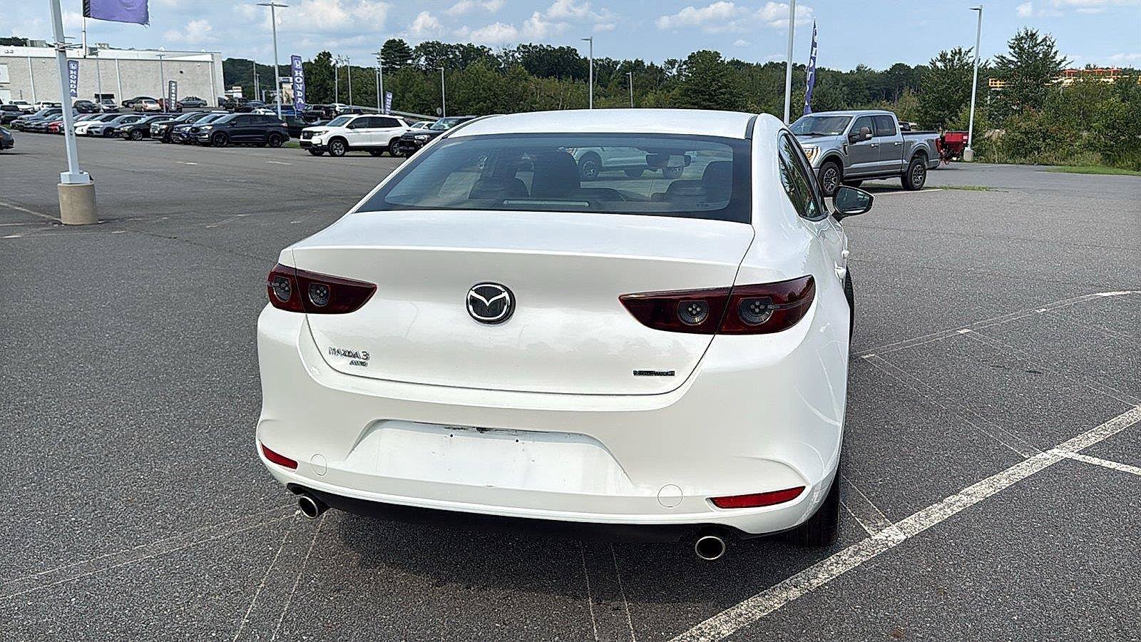 Used 2020 MAZDA MAZDA3 AWD Sedan w/ Select Package image 7