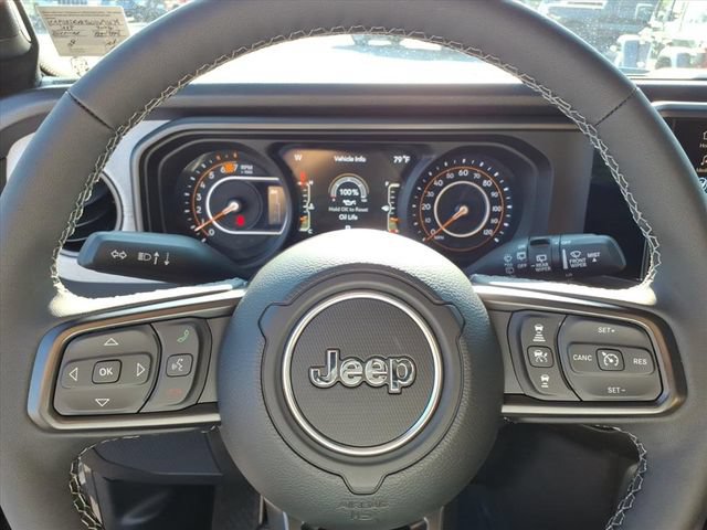 Used 2026 Jeep Wrangler Unlimited Sport AWD/4WD image 17
