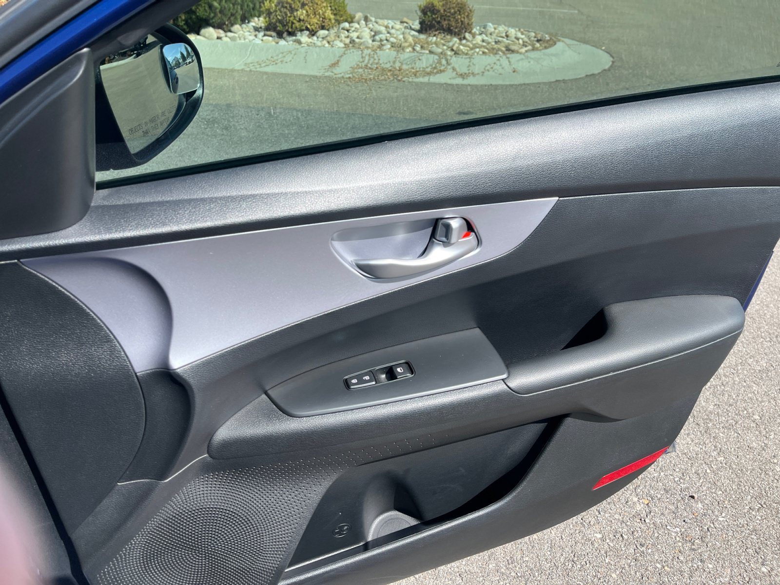 Used 2024 Kia Forte LXS FWD image 16