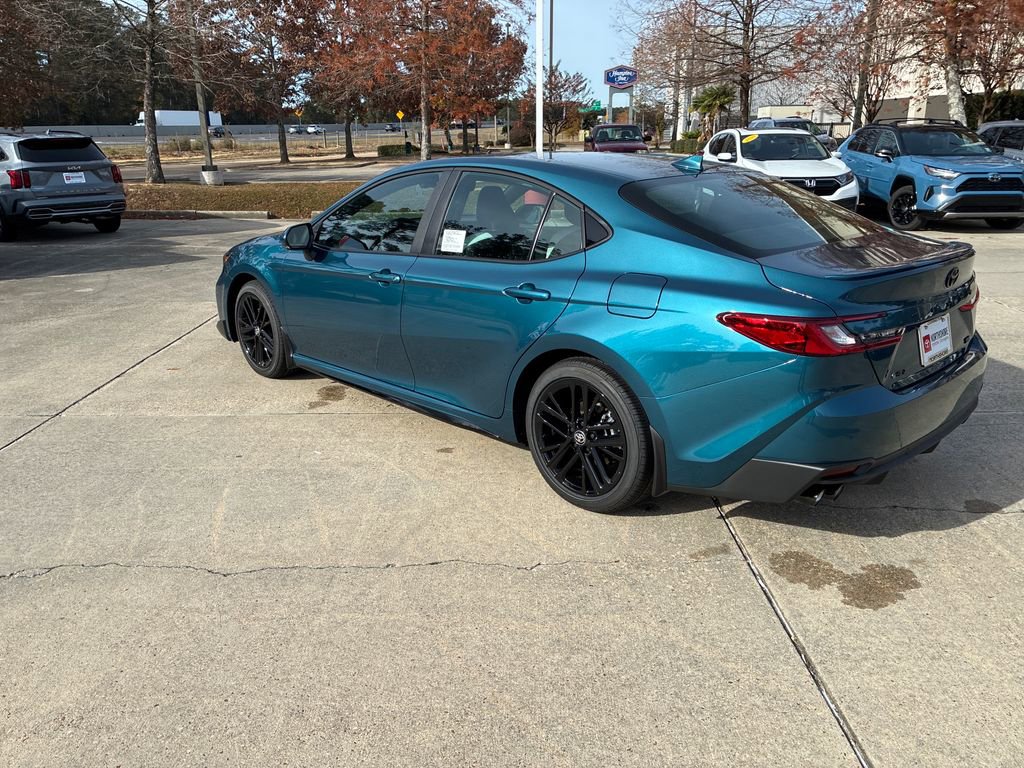 New 2026 Toyota Camry SE image 3