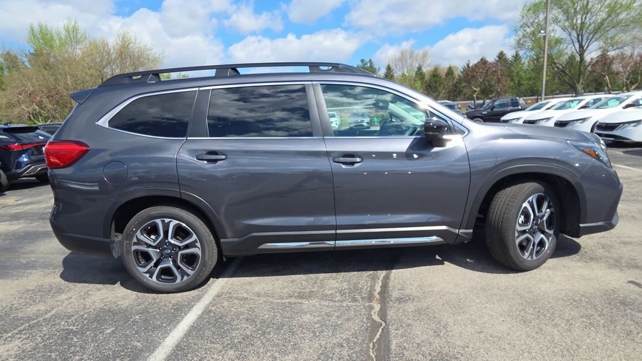 Certified 2025 Subaru Ascent Limited AWD/4WD image 9