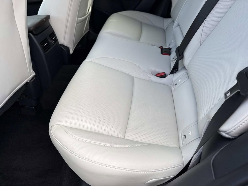 Certified 2025 MAZDA CX-30 AWD 2.5 S w/ Premium Package image 19