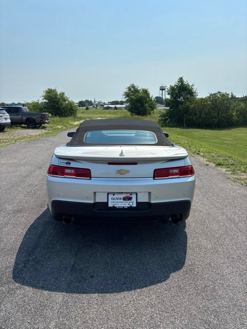 Used 2015 Chevrolet Camaro LT RWD image 4