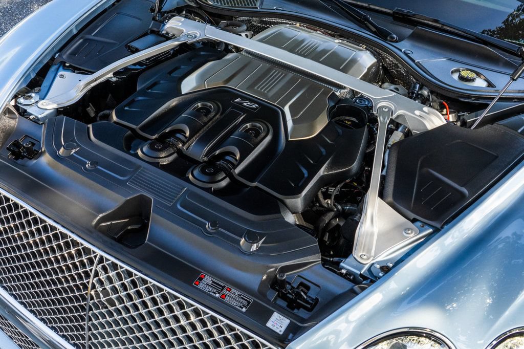 Used 2022 Bentley Continental GT AWD/4WD image 28